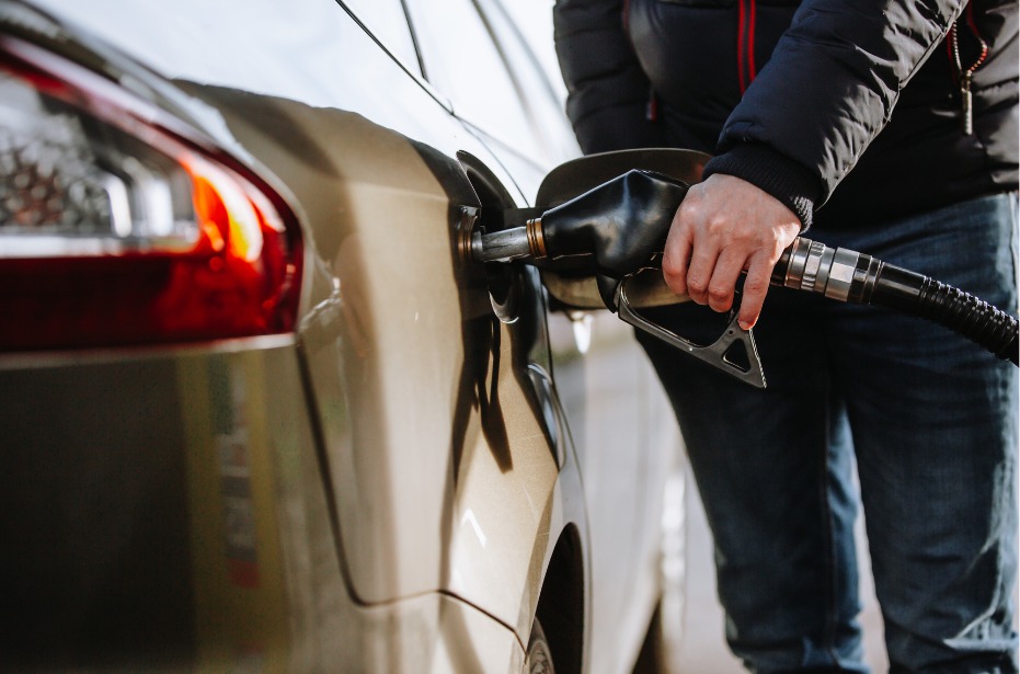Natankovali ste naftu do benzínového motora